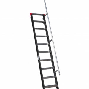 Magazijntrap met leuning doorlopend